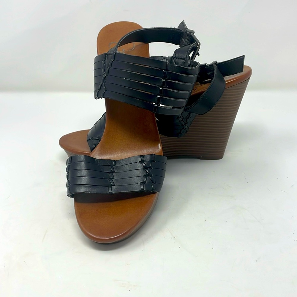 Jessica Simpson Black Woven Wedged Sandals Size 8.5 Excellent Condition